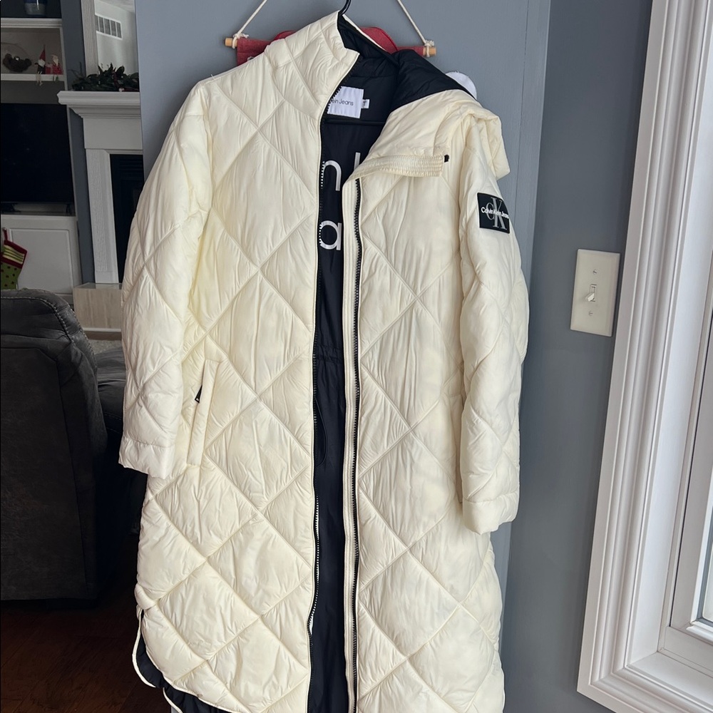 Calvin Klein Jeans Cream Quilted Puffer Jacket
